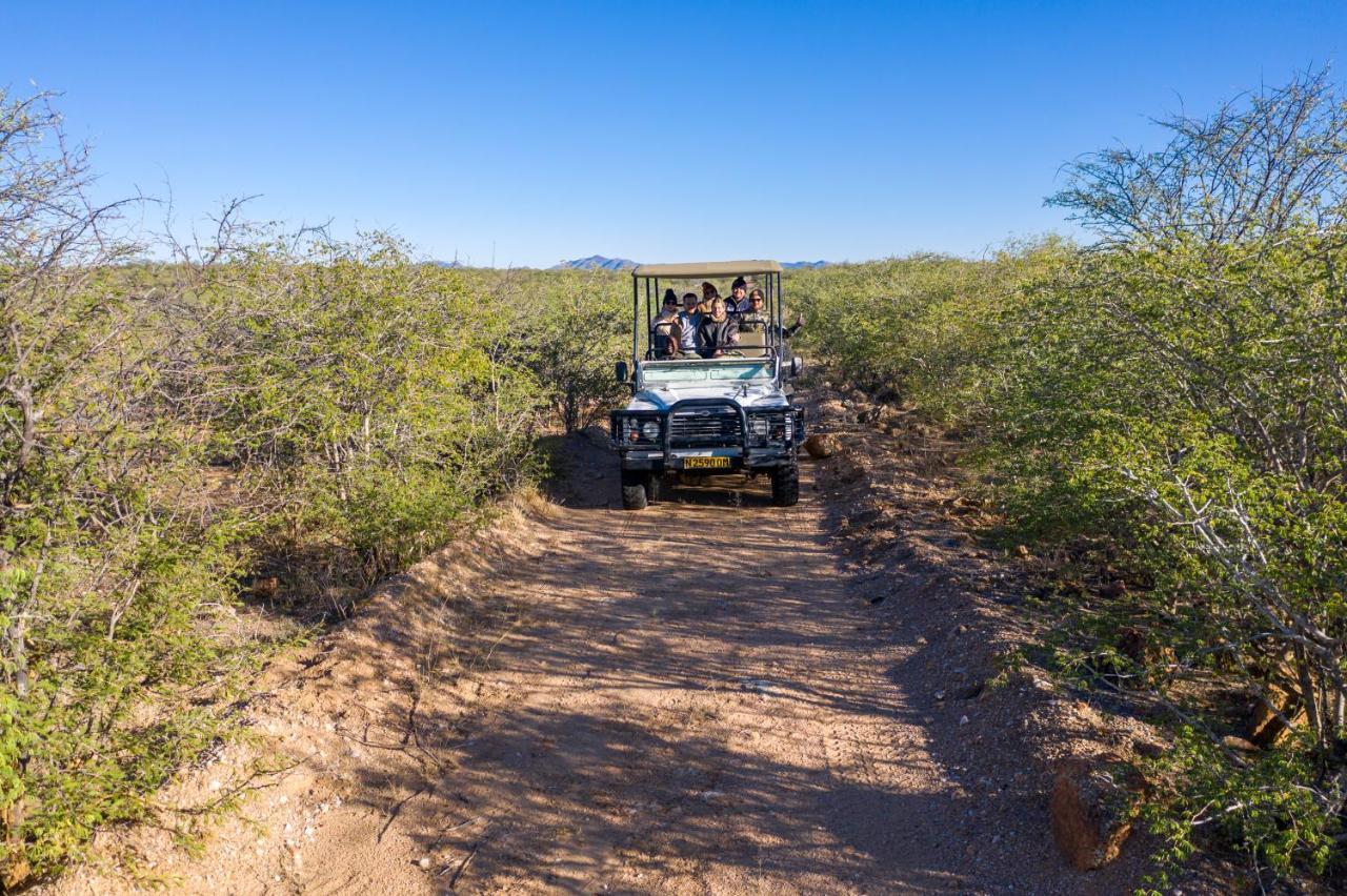 Omaruru Game Lodge Exteriör bild