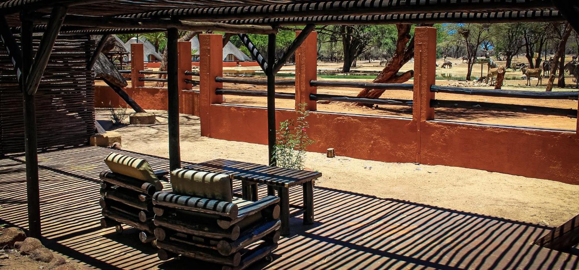 Omaruru Game Lodge Exteriör bild
